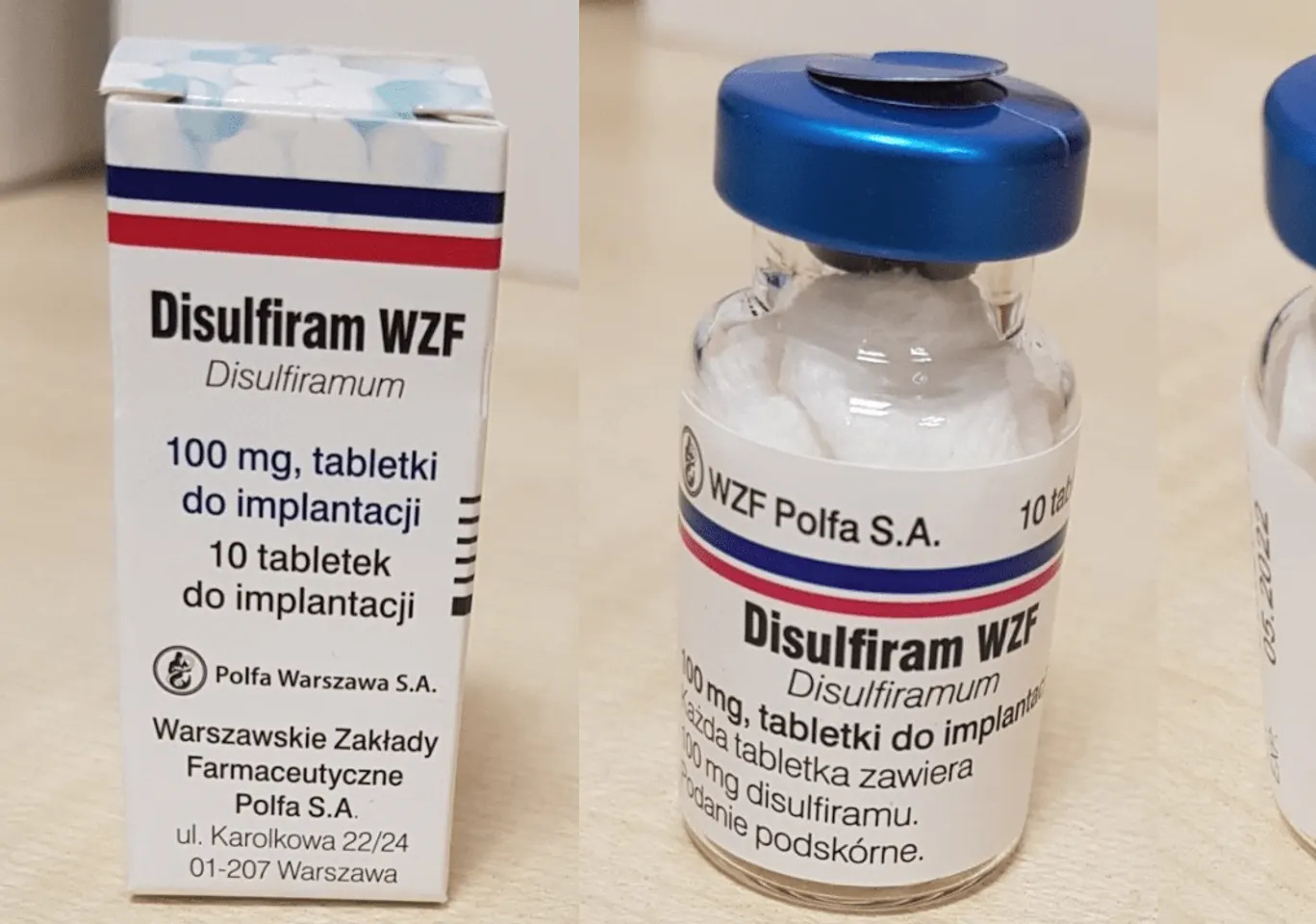 Wszywka alkoholowa Esperal Łosice: fiolka disulfiramu obok opakowania leku